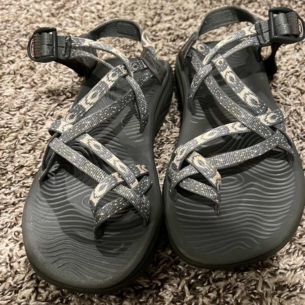 womens chacos